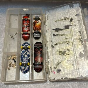 Tech deck lot, case , extra parts